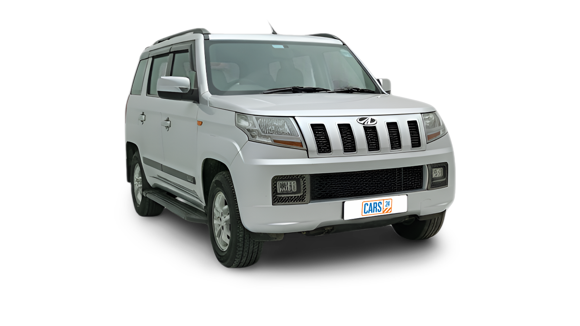 Mahindra TUV300-img